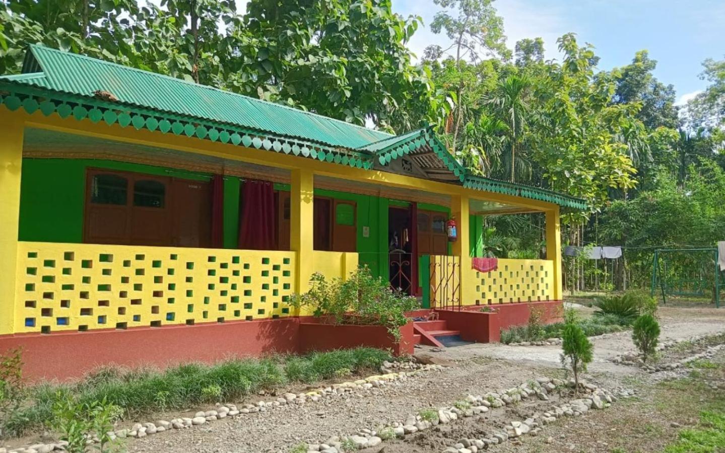 Leo Jungle Retreat By Stayapart , Jaldapara Madari Hat Ngoại thất bức ảnh